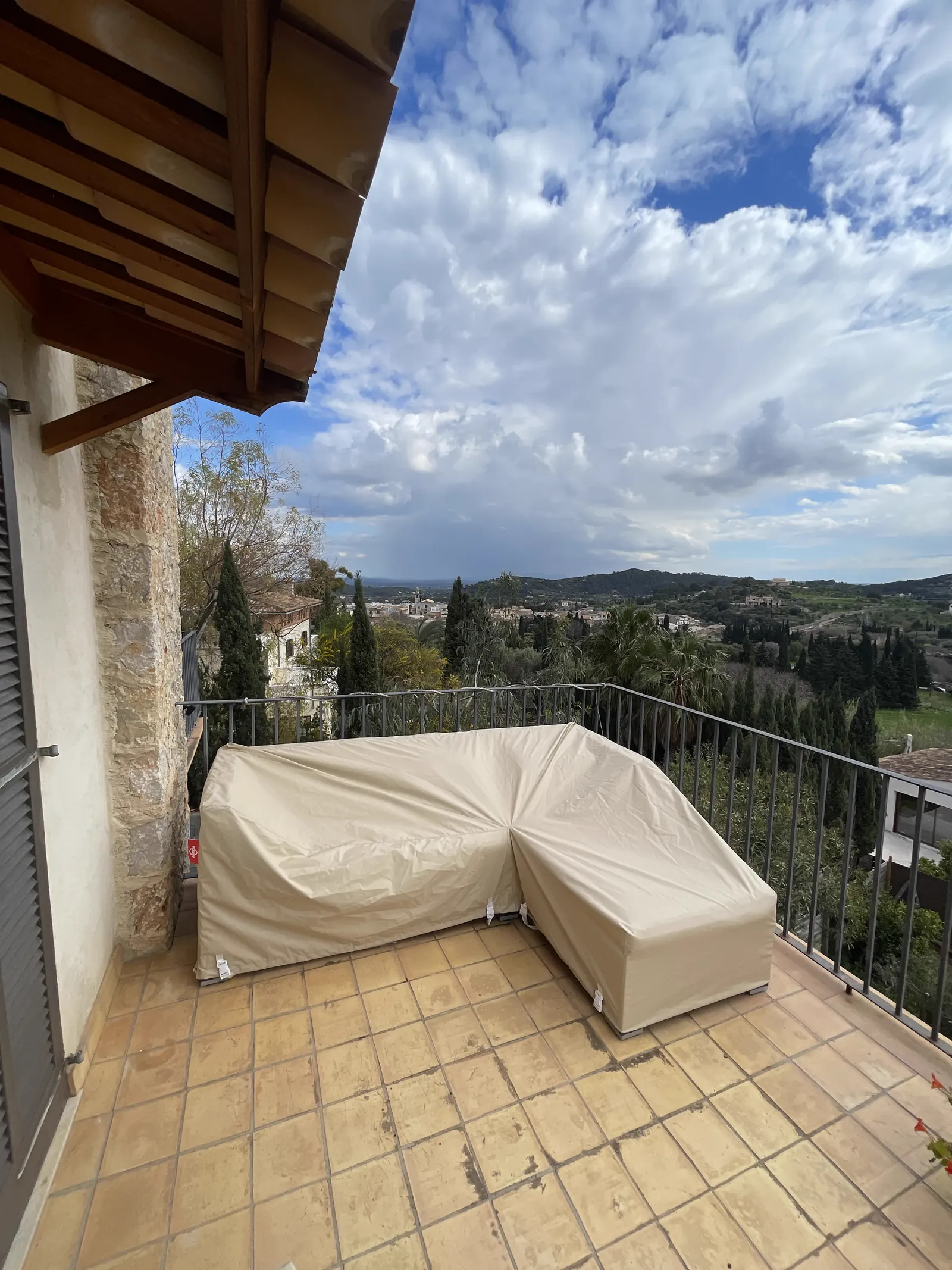 L-Shaped Sofa & Coffee Table Covers, Alaró — image 3